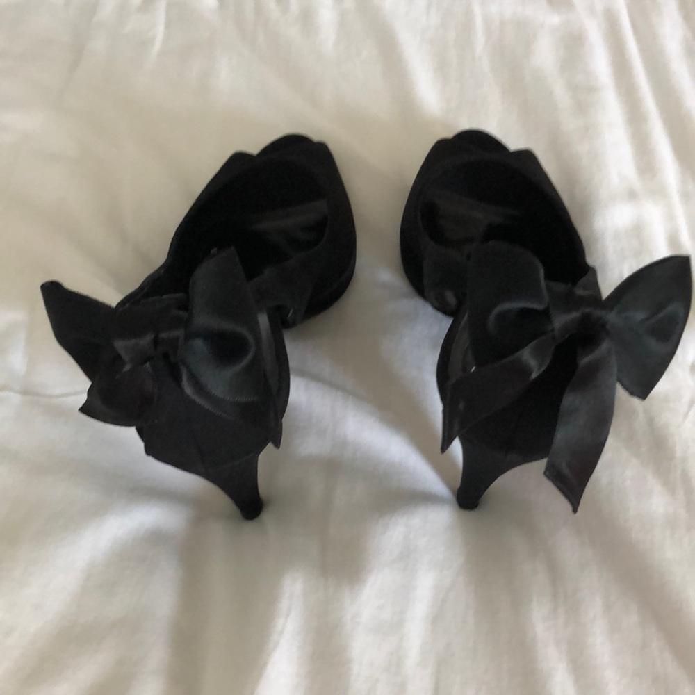 Black suede satin dress heels